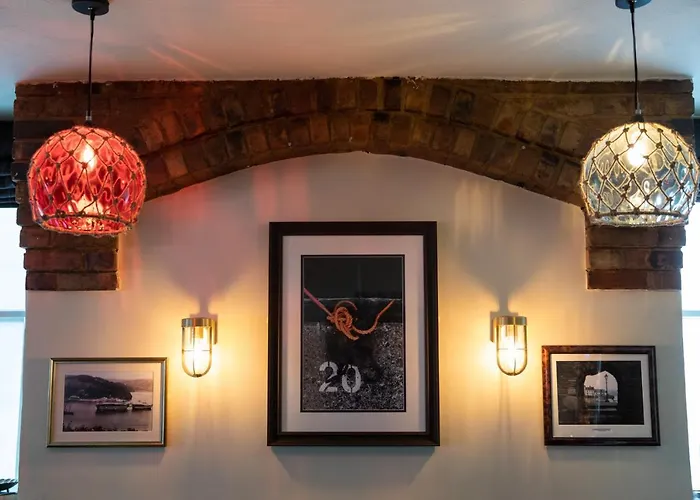 The Seale Arms
